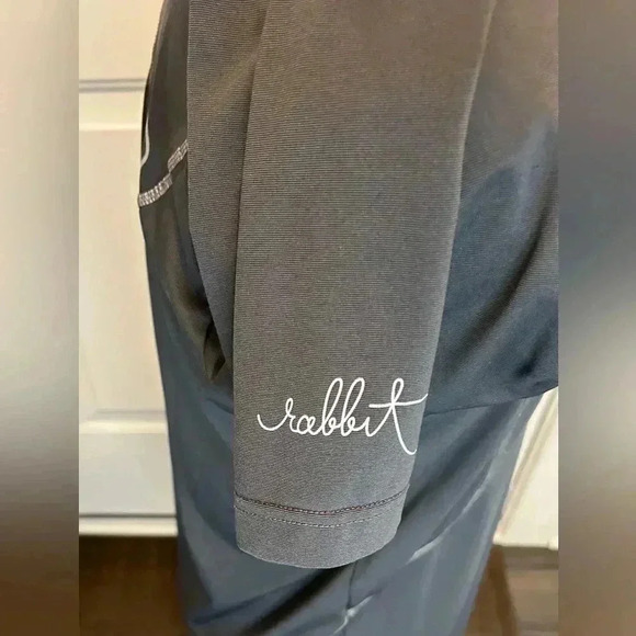 OGIO Women’s Pullover Size Med by measure-tags faded. Rabbit Face logo signature - Picture 4 of 16